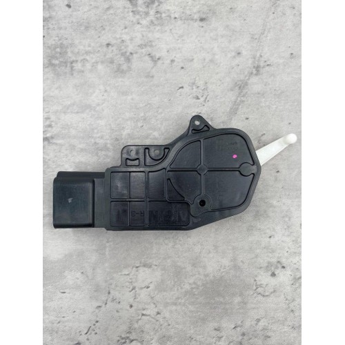 Toyota Hiace KDH200 Rear Right Door Actuator